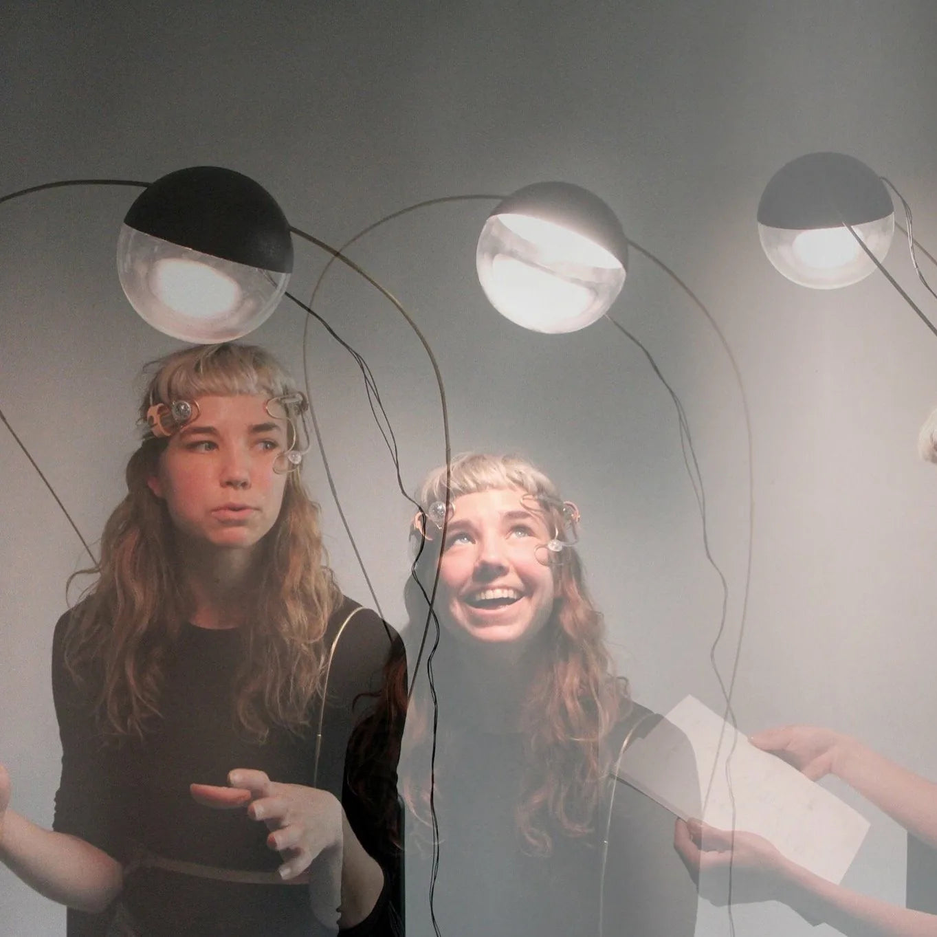 Early Innovation Design Engineering research: light fixtures responding to a wearable sensor headset
